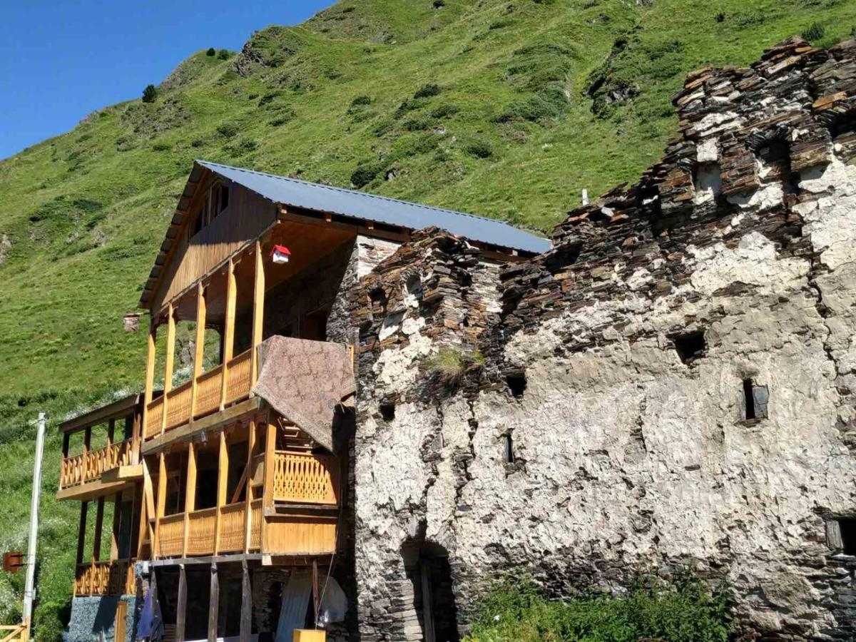 Qaldea Resort Ushguli Esterno foto