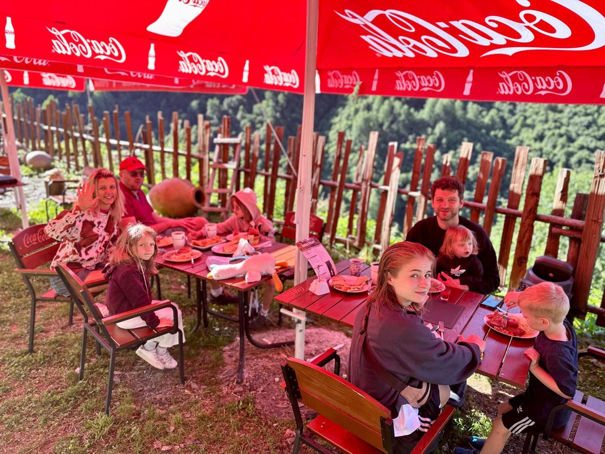 Qaldea Resort Ushguli Esterno foto